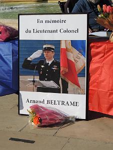 2018 03 29 TOULON HOMMAGE AU LIEUTENANT COLONEL ARNAUD BERTRAME (4)